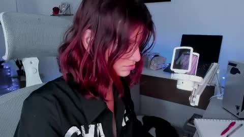 sophie doll online show from 04/11/26, 08:46