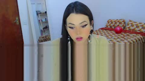 Sophie Fantasys online show from 05/18/26, 07:31