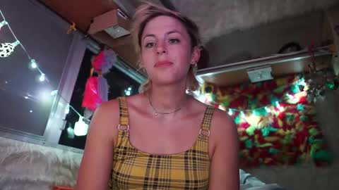 derpy derpington online show from 02/15/25, 05:30