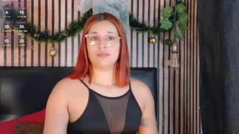 sophie_new25 online show from 12/19/25, 12:34