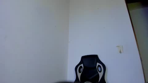 sophie_spencer1 online show from 04/18/26, 04:16