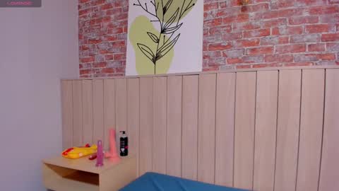 Sophie online show from 03/08/25, 03:02