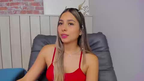 Sophie online show from 09/12/25, 02:17