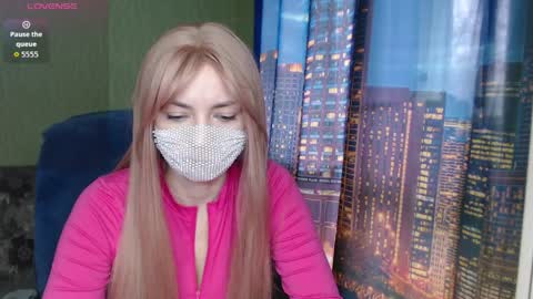 Sophie online show from 04/03/26, 08:12