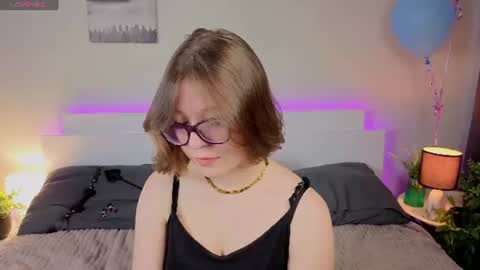 Sophia online show from 07/14/26, 10:21