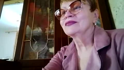 SophieBurnsX online show from 05/28/26, 09:06