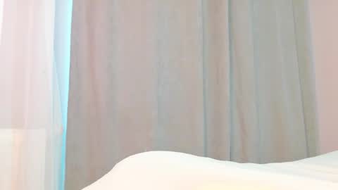 Snapshot of sophiechan69 chatting on 09/29/25, 02:11 ShopieChan69 online show from 09/29/25, 02:11