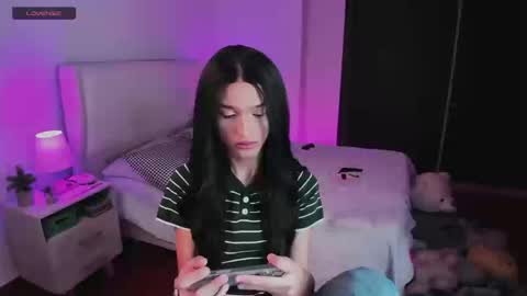    online show from 09/12/25, 01:38