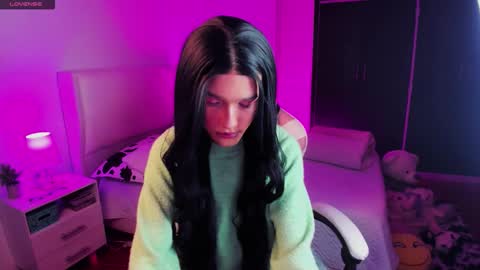    online show from 11/25/25, 08:25