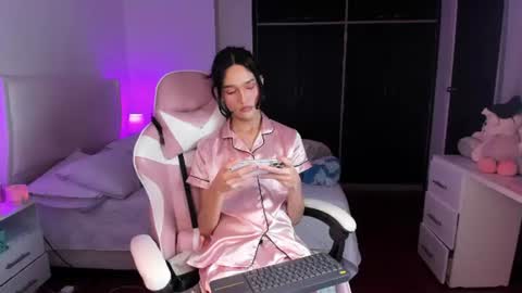    online show from 07/02/26, 03:23