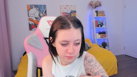 Sophie  online show from 12/23/24, 03:50