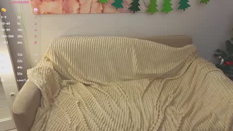 Sophie online show from 12/17/24, 02:22