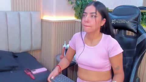 Sofa  online show from 02/07/26, 07:06