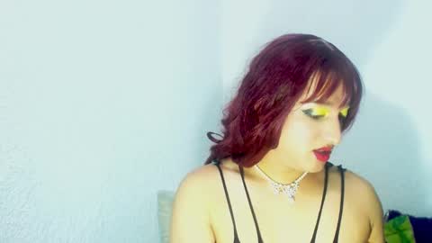 Snapshot of sophiehillsxo chatting on 01/31/25, 01:54 sophiehillsxo online show from 01/31/25, 01:54