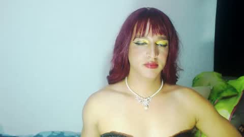 Snapshot of sophiehillsxo chatting on 02/01/25, 08:18 sophiehillsxo online show from 02/01/25, 08:18