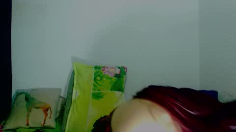 Snapshot of sophiehillsxo chatting on 09/17/25, 03:08 sophiehillsxo online show from 09/17/25, 03:08