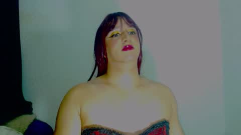 Snapshot of sophiehillsxo chatting on 10/03/25, 02:41 sophiehillsxo online show from 10/03/25, 02:41