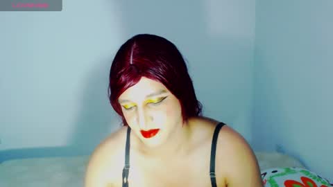 Snapshot of sophiehillsxo chatting on 07/08/26, 07:02 sophiehillsxo online show from 07/08/26, 07:02