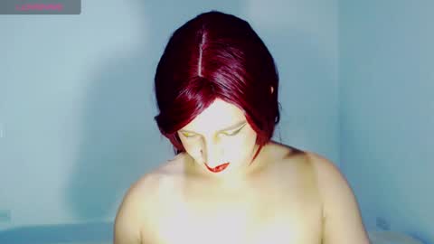 Snapshot of sophiehillsxo chatting on 07/10/26, 07:12 sophiehillsxo online show from 07/10/26, 07:12