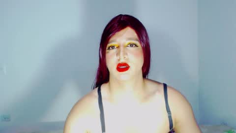 Snapshot of sophiehillsxo chatting on 07/17/26, 06:24 sophiehillsxo online show from 07/17/26, 06:24