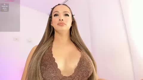 SAMANTHA online show from 09/17/25, 02:30