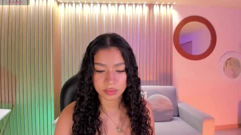 Sophie Houston online show from 10/11/25, 05:39