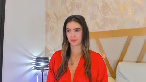 Sophie online show from 12/17/24, 05:36