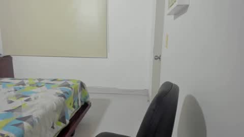 Sophia online show from 02/10/25, 03:46