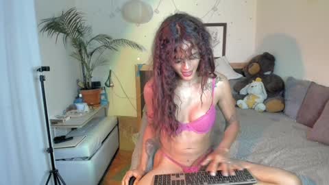 SofiTrans21 online show from 01/20/25, 10:37