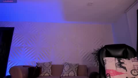 Sophie  Palmer online show from 01/08/26, 01:02