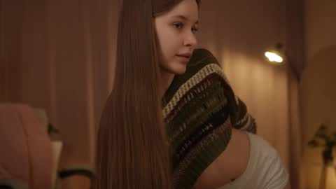 Snapshot of sophiephoria chatting on 02/11/25, 04:13 Sophie Next stream 3 online show from 02/11/25, 04:13