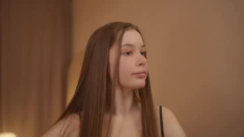 Snapshot of sophiephoria chatting on 02/13/25, 05:01 Sophie Next stream 3 online show from 02/13/25, 05:01