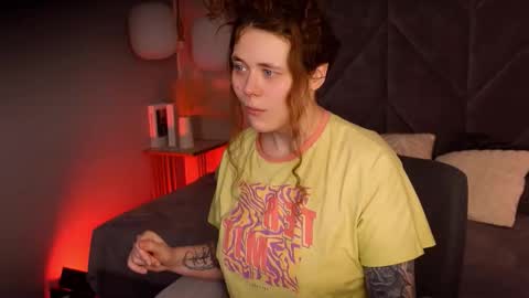 Sophie online show from 03/08/26, 08:23