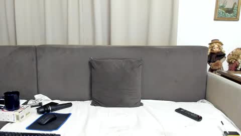 Sofia online show from 09/12/25, 03:17