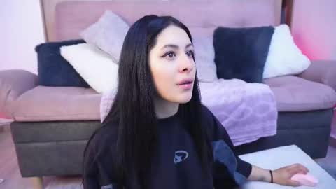 Sophiie online show from 03/17/26, 01:54