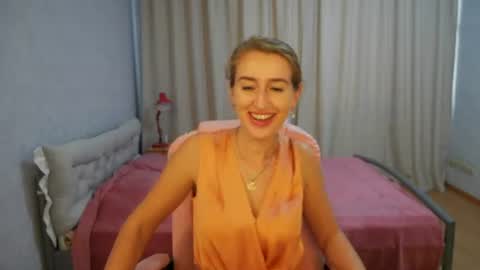 Snapshot of sophilorens chatting on 07/20/26, 03:36 Sophi online show from 07/20/26, 03:36