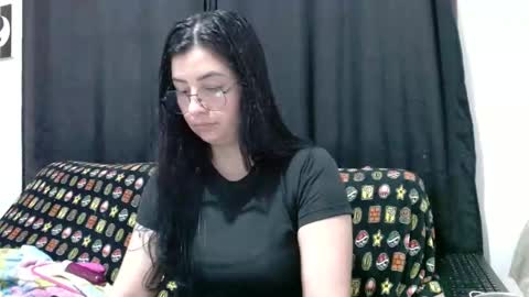 Snapshot of sophirivers chatting on 09/16/25, 09:05 sophirivers online show from 09/16/25, 09:05