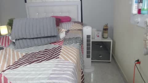 Sofia  online show from 02/01/25, 01:02