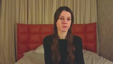 sorayanox online show from 12/04/25, 02:15