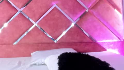 SoriBaker online show from 01/14/26, 01:50