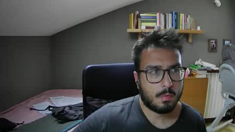 Snapshot of soulground77 chatting on 09/10/25, 01:11 Lucag88 online show from 09/10/25, 01:11