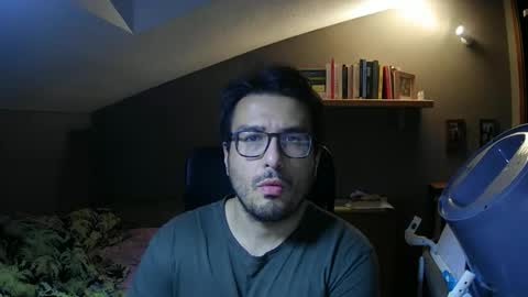 Snapshot of soulground77 chatting on 10/27/25, 08:13 Lucag88 online show from 10/27/25, 08:13