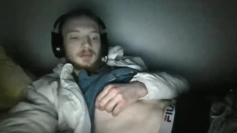 soumi854640 online show from 12/17/25, 03:51