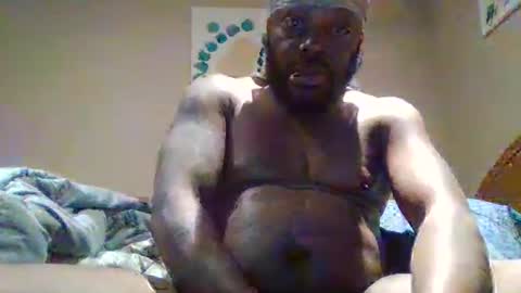 Snapshot of source1012 chatting on 02/12/25, 06:51 source1012 online show from 02/12/25, 06:51