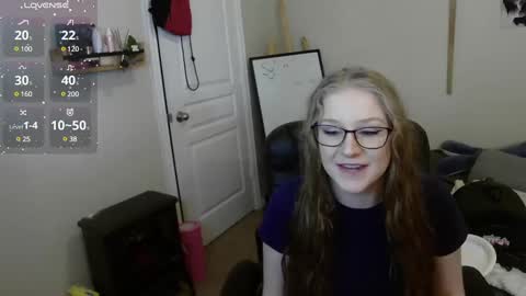 Bunnydathug online show from 12/24/24, 11:38