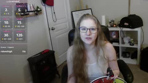 Bunnydathug online show from 01/13/25, 01:39