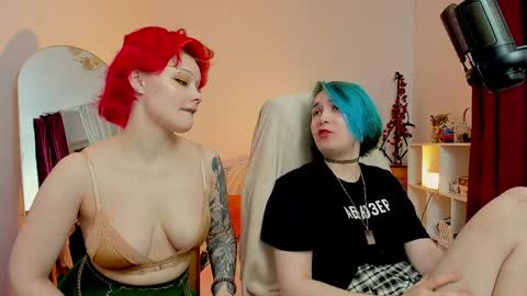 Leah online show from 03/11/26, 05:19