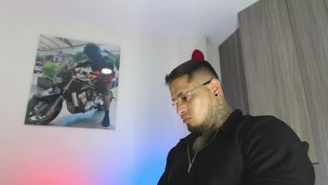 soy_apolo online show from 12/18/25, 05:08