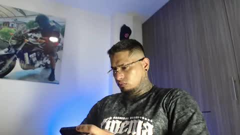 Snapshot of soy_apolo chatting on 06/03/26, 04:37 soy_apolo online show from 06/03/26, 04:37