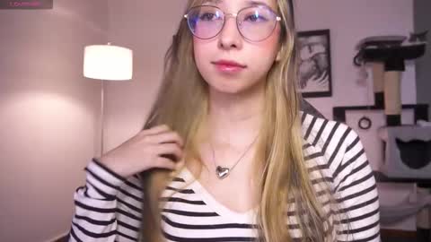 Irisita online show from 11/15/25, 11:43